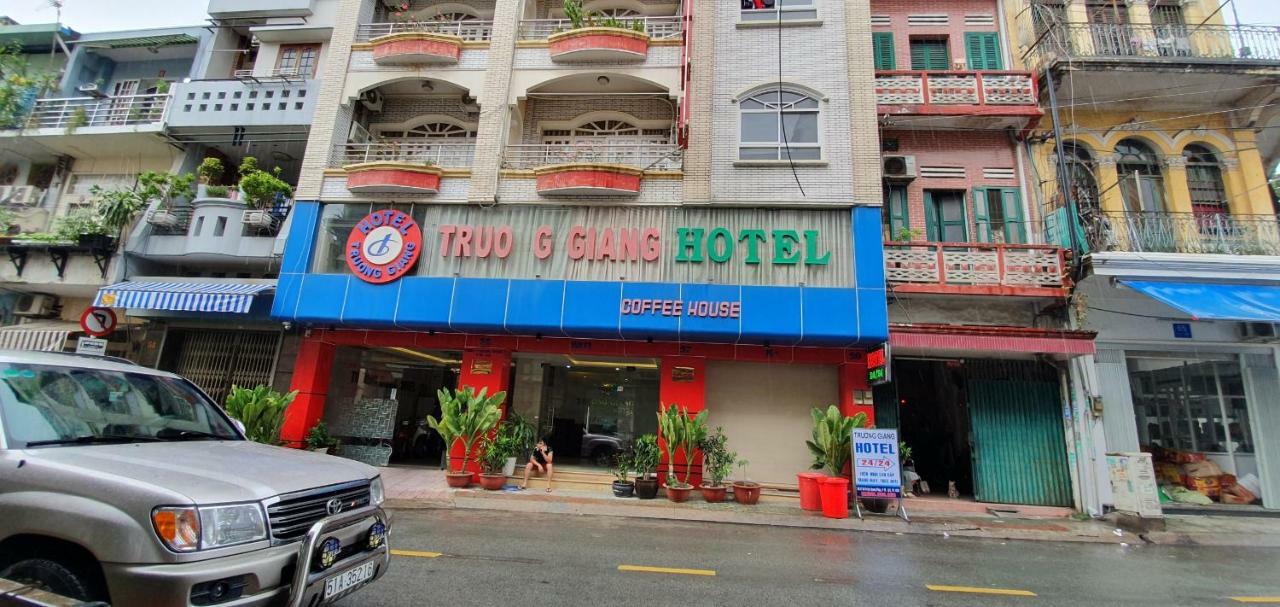 הו צ'י מין סיטי Truong Giang Hotel מראה חיצוני תמונה